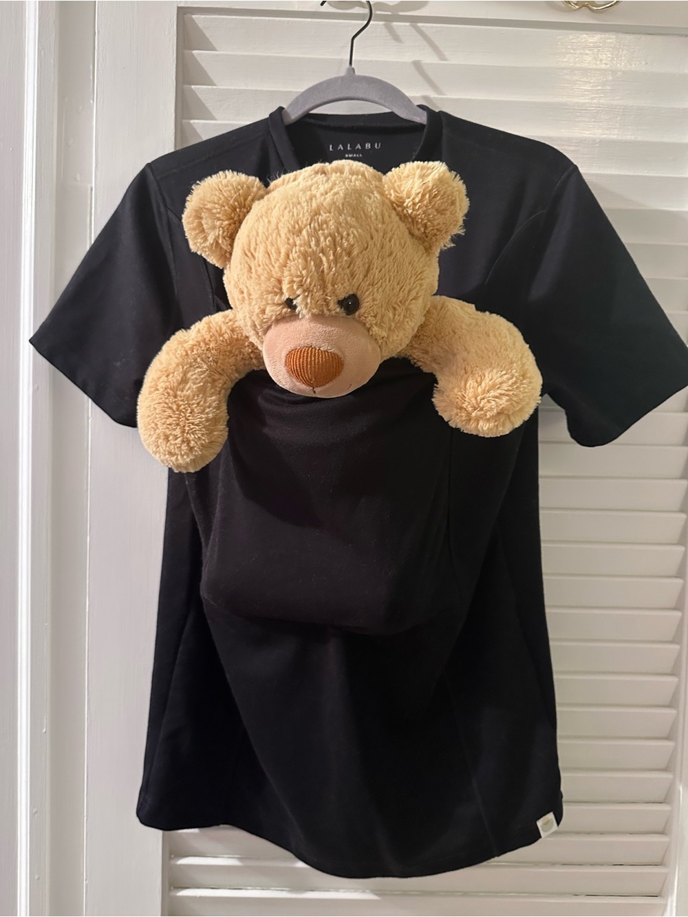 Lalabu Men’s Black Babywearing Shirt with Pocket